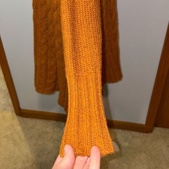 Free People chunky cable knit oversized tunic sweater burnt orange size XS - Picture 5 of 10